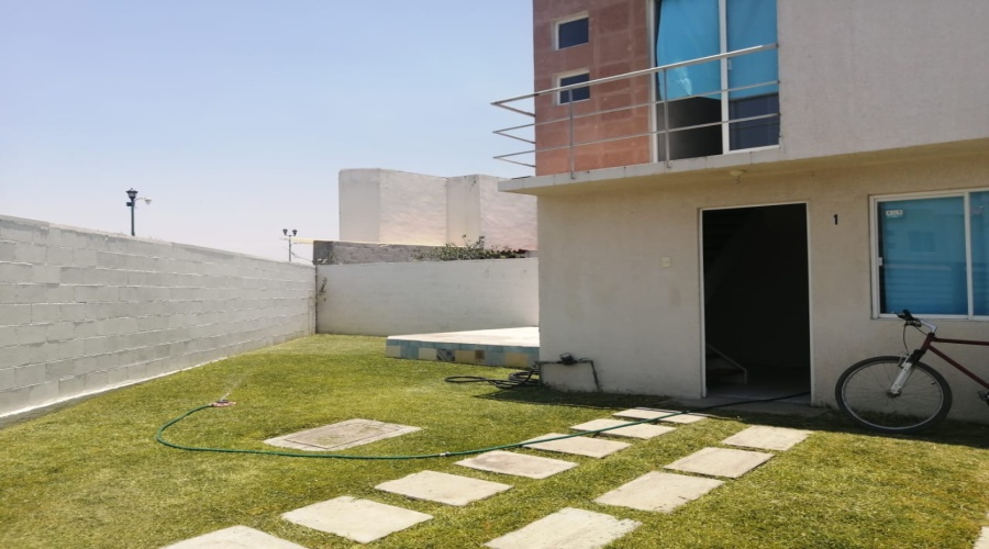 CASA EN FRACCIONAMIENTO

SEGURIDAD 24H

1,220,000

3 RECAMARAS

CASA EN CUAUTLA

ALBERCA COMPARTIDA 

OFERTA
